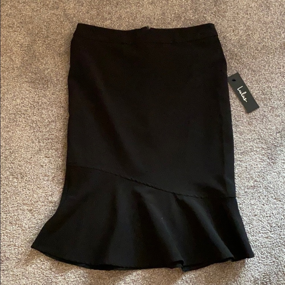 Lulus black midi skirt